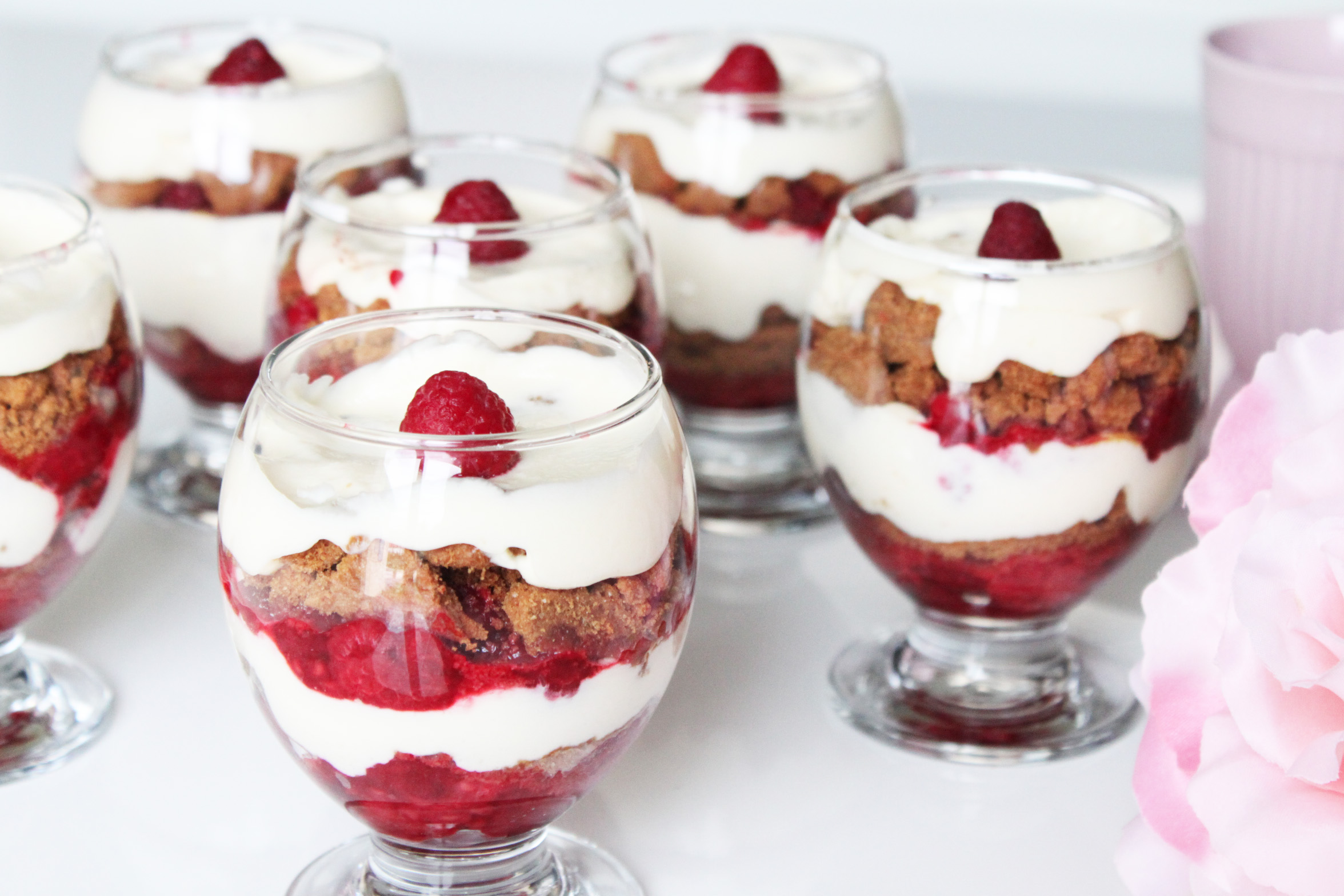 Erdbeer Mascarpone Creme Dessert A La Kleiner Auge — Rezepte Suchen