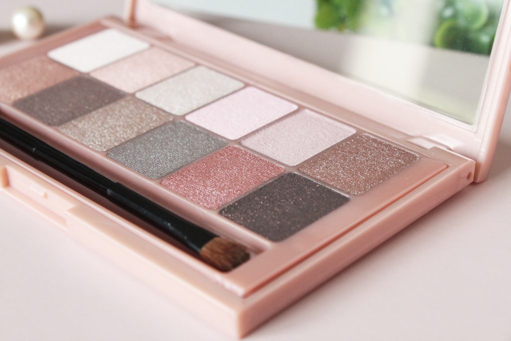 maybelline the blushed nudes palette